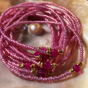 Sart rosa armbnd med Turmalin