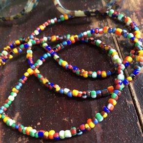 Brillesnor med stribede perler