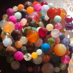 Candy - armb�nd i �delsten