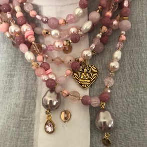 Eliza unika halskde i lyserd