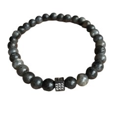 Armbnd med de fineste delstensperler 