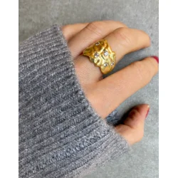 Justerbar ring med Zikornia